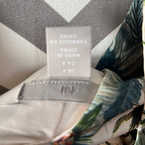 H& M Colorful Unique Dress - Picture 5 of 5